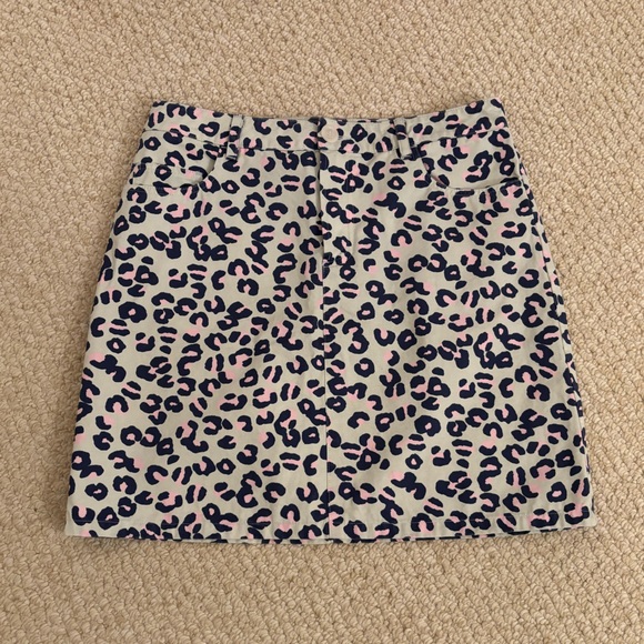 A.P.C. Animal Print Mini Skirt Size Medium - Picture 2 of 8
